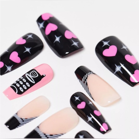 Clueless “Dionne” Revolution False Nails and Glue Kit - Picture 2 of 7